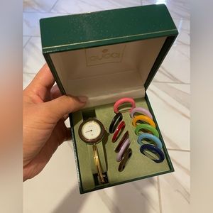 Vintage Gucci Watch w/Interchangeable bezels